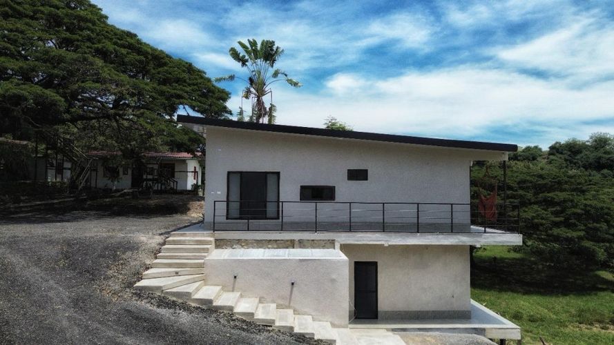 Finca en  Arriendo en Pardo, Andalucia - Miniatura 2
