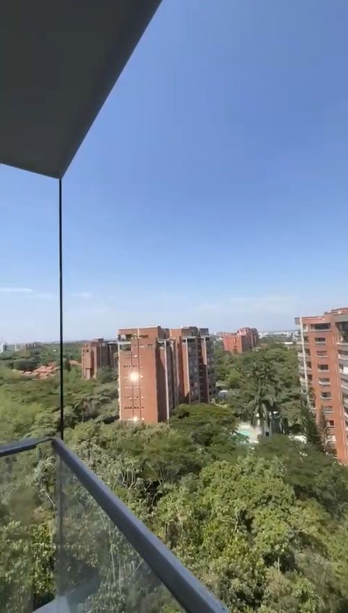 Apartamento en  Arriendo en Ciudad jardin, Cali - Miniatura 13