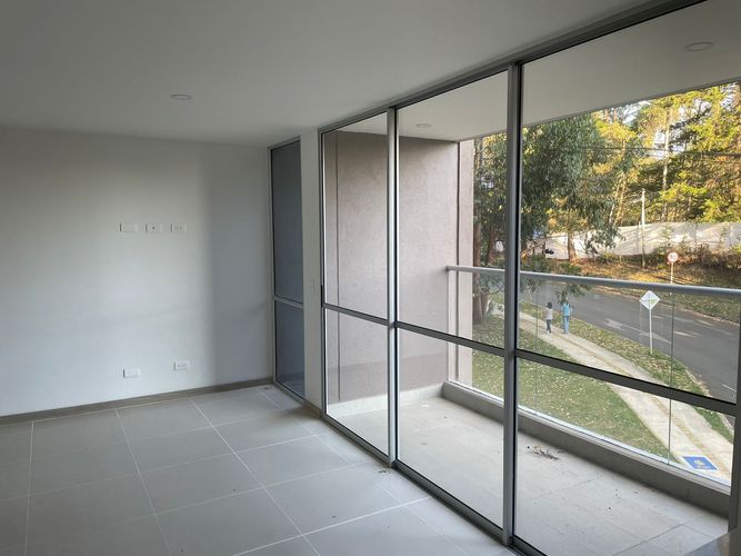 Apartamento en  Venta en Rionegro - Miniatura 3