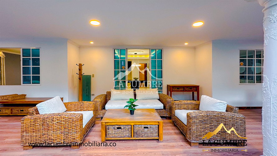 Casa en arriendo en El tesoro, Medellín - Miniatura 2