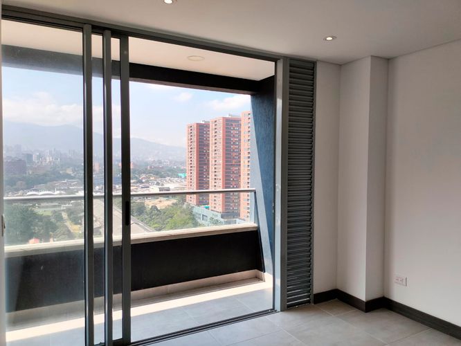 Apartaestudio en  Arriendo en Ciudad del Río, Medellín - Miniatura 15