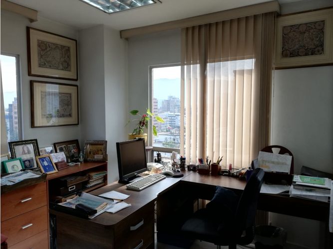 Oficina en  Arriendo en El chico, Bogotá - Miniatura 4
