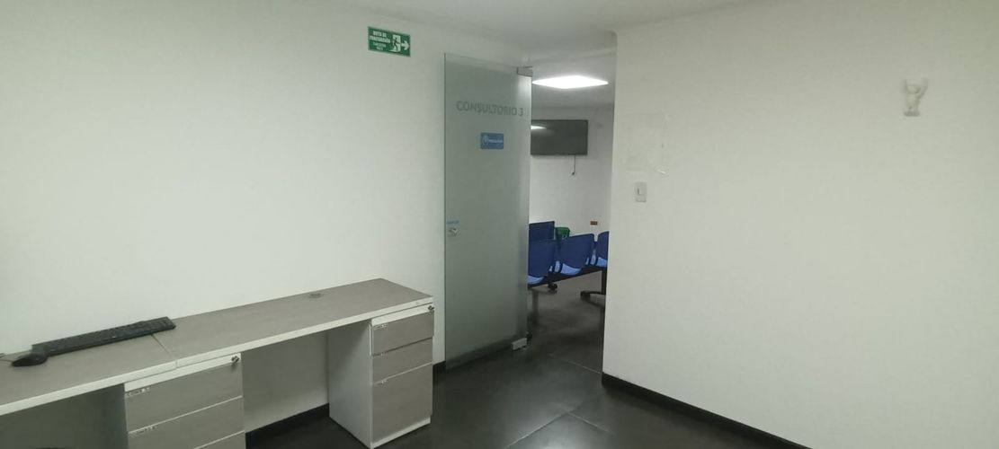 Local en  Venta en Terminal de transportes, Bogotá - Miniatura 4