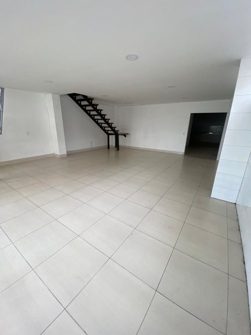 Local en  Arriendo en Pinares, Pereira - Miniatura 2