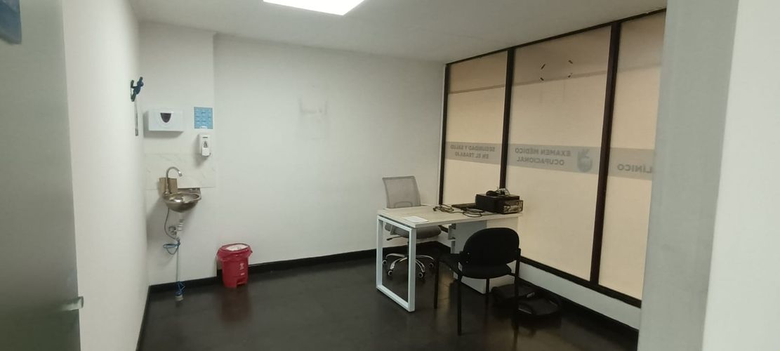 Local en  Arriendo en Terminal de transportes, Bogotá - Miniatura 5