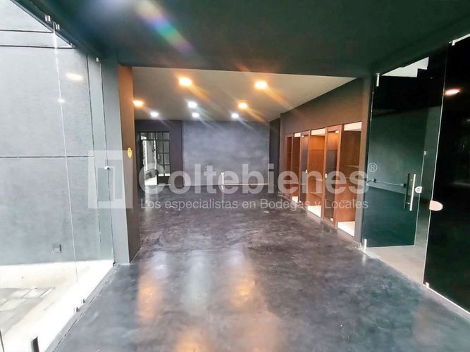 Local en  Arriendo en Manila, Medellín - Miniatura 2