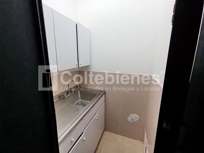 Local en  Arriendo en Manila, Medellín - Miniatura 10