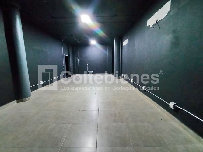 Local en  Arriendo en Manila, Medellín - Miniatura 12