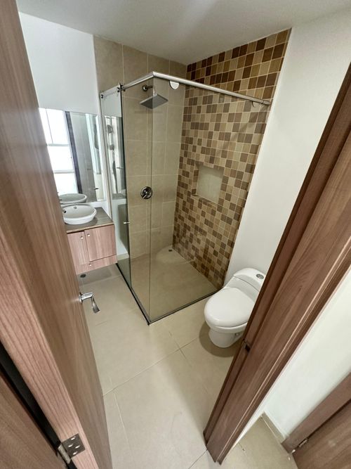 Apartamento en  Arriendo en Ciudad jardin, Cali - Miniatura 3