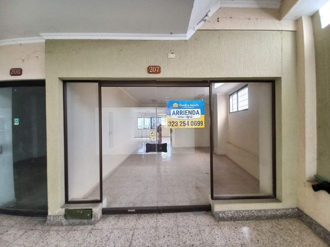 Oficina en arriendo en El centro, Cereté - Miniatura 3