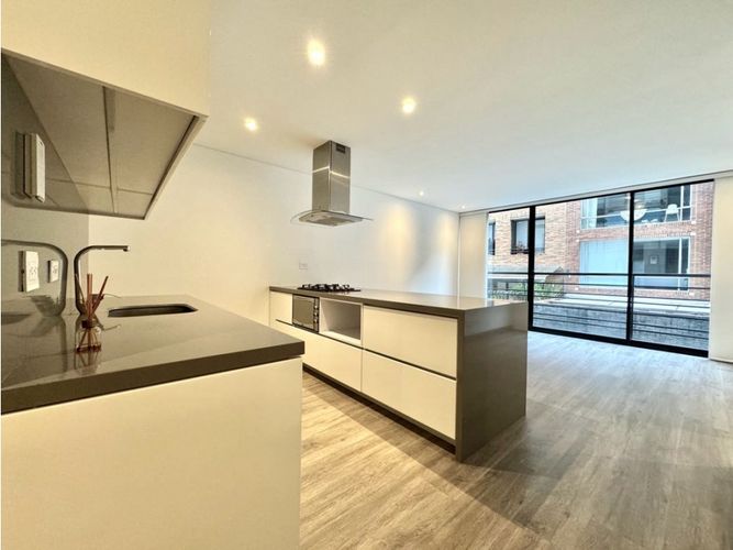 Apartaestudio en  Arriendo en Chicó Reservado, Bogotá - Miniatura 3