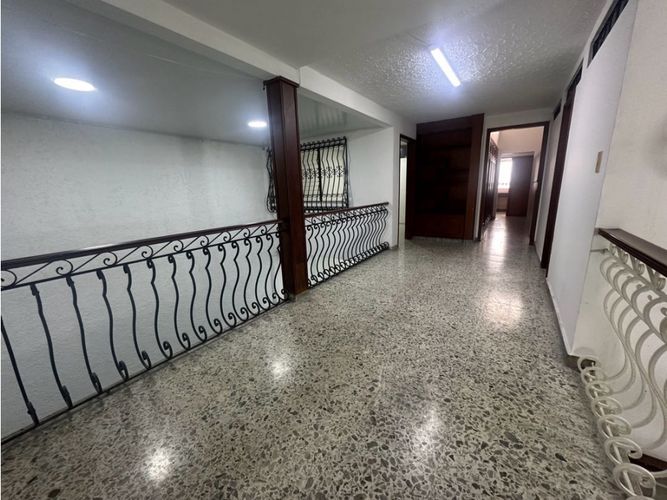 Casa en arriendo en Cali - Miniatura 22