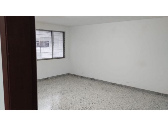Casa en arriendo en Cali - Miniatura 23