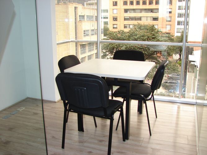 Oficina en  Arriendo en El Lago, Bogotá - Miniatura 7