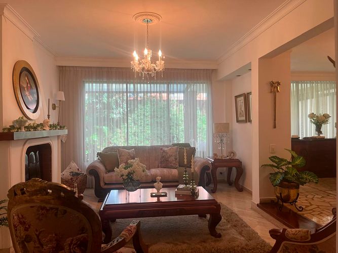 Casa en  Arriendo en Alejandria, Medellín - Imagen 1