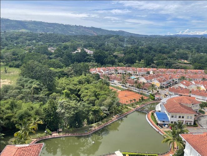 Apartamento en venta en Mediterrane, Floridablanca - Miniatura 2
