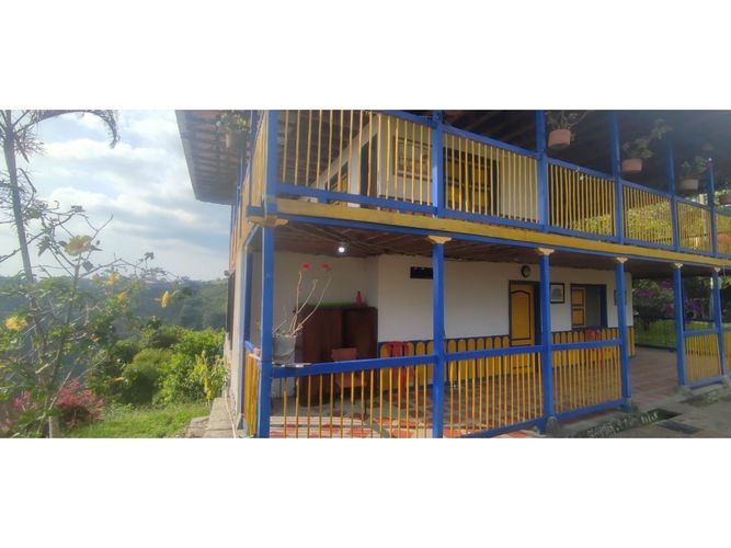 Finca en venta en Barcelona alta, Circasia - Imagen 1