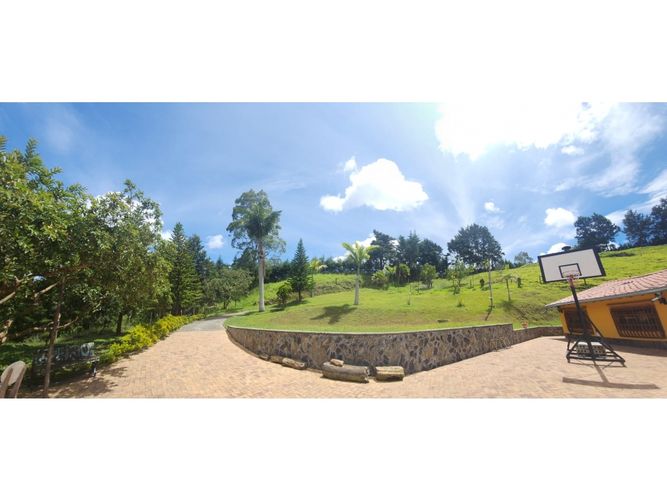 Finca en  Arriendo en Rionegro - Imagen 1