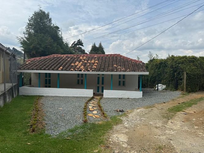 Finca en  Arriendo en Santa Elena, Rionegro - Miniatura 10