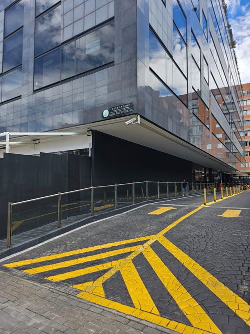 Oficina en  Arriendo en Cedritos, Bogotá - Miniatura 2