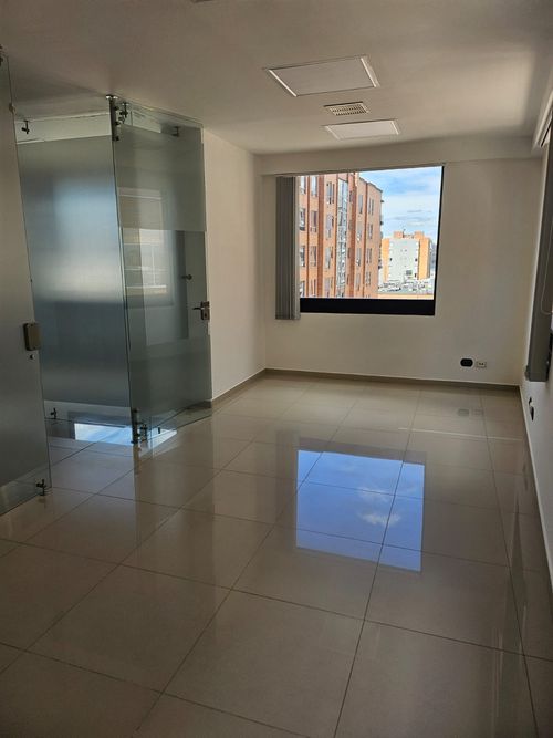 Oficina en  Arriendo en Cedritos, Bogotá - Miniatura 17
