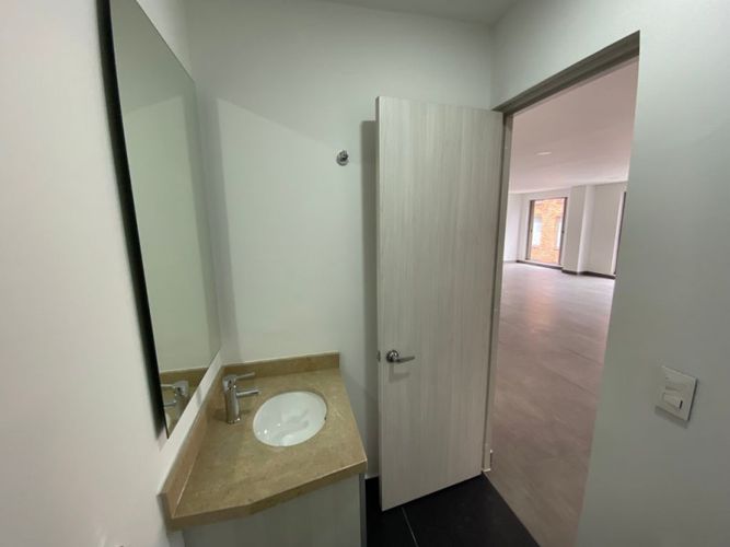 Oficina en  Venta en Bogotá - Miniatura 2
