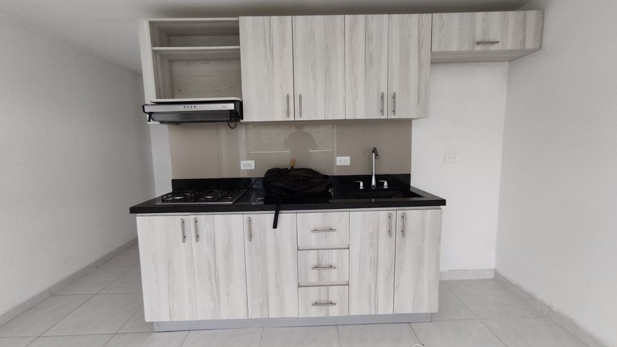 Apartamento en  Venta en Barrio Cristóbal, Medellín - Miniatura 4