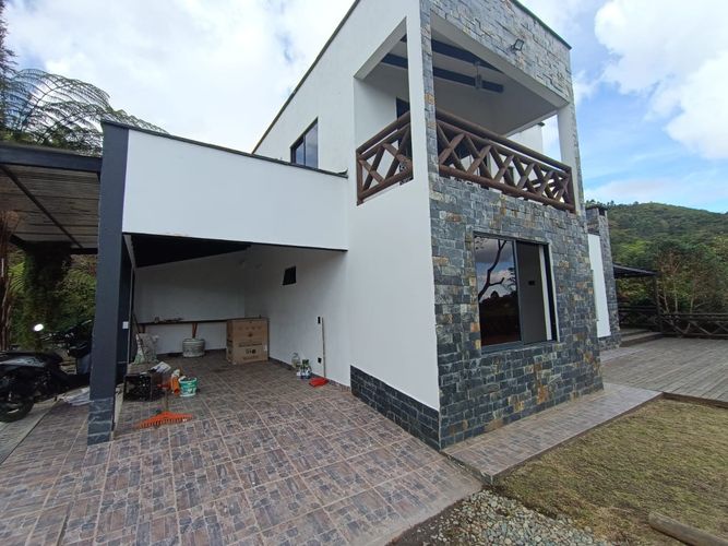 Finca en  Arriendo en Guarne - Imagen 1