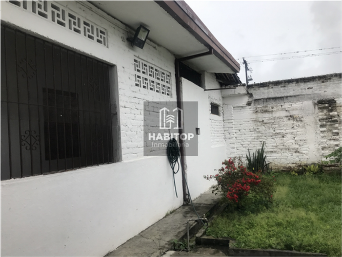 Casa en venta en Ginebra - Miniatura 2