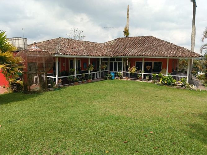 Finca en arriendo en La cumbre - Miniatura 3