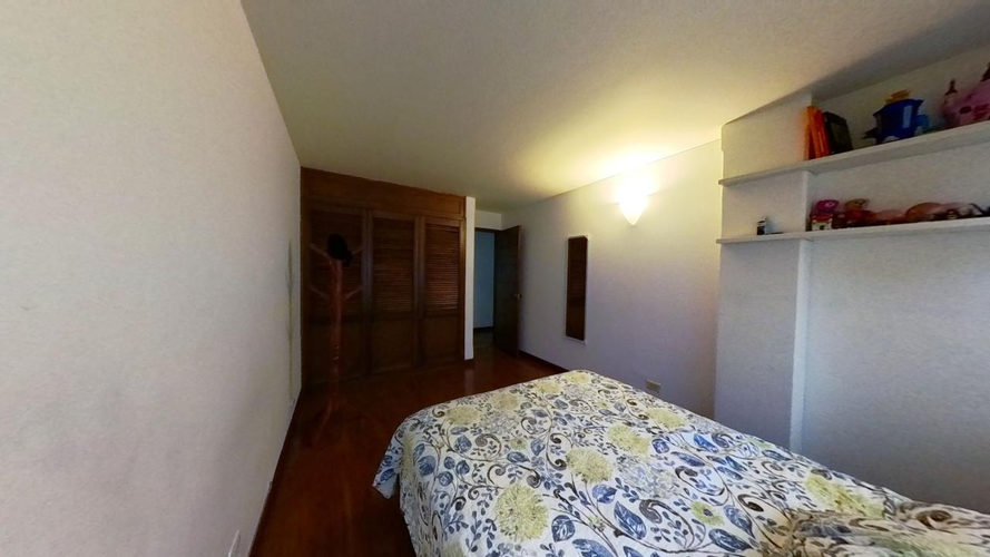 Apartamento en  Venta en Chico norte, Bogotá - Miniatura 2
