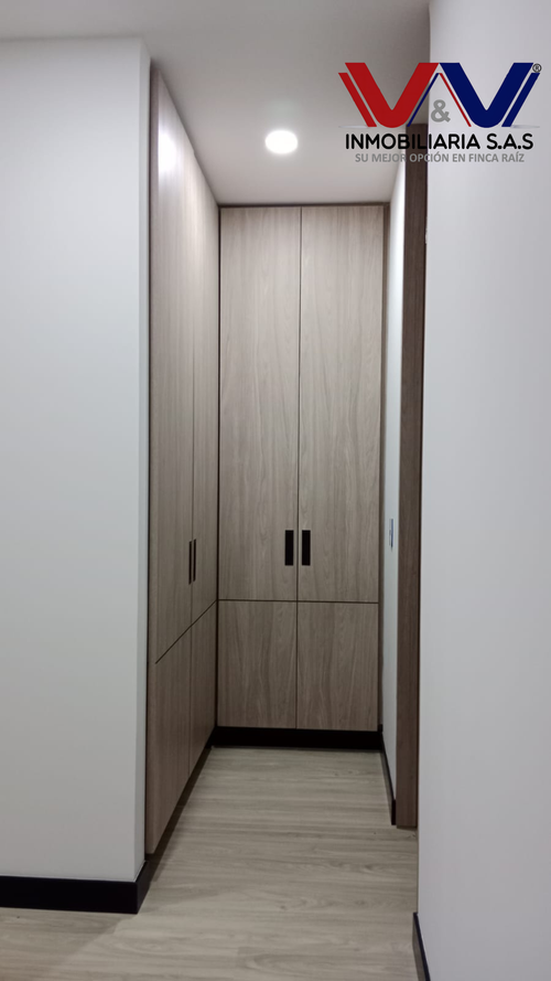Apartaestudio en  Venta en Santa barbara central, Bogotá - Miniatura 3