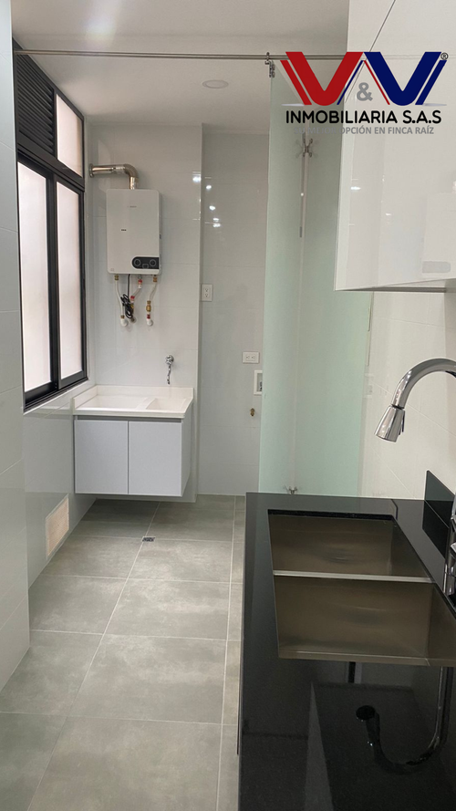 Apartaestudio en  Venta en Santa barbara central, Bogotá - Miniatura 9