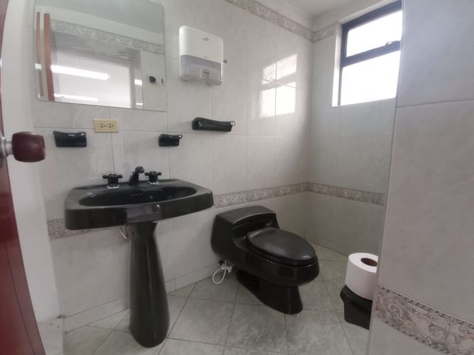 Edificio en  Arriendo en El rosario, Bogotá - Miniatura 8
