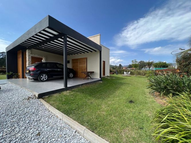 Finca en  Arriendo en Llano Grande, Rionegro - Miniatura 3