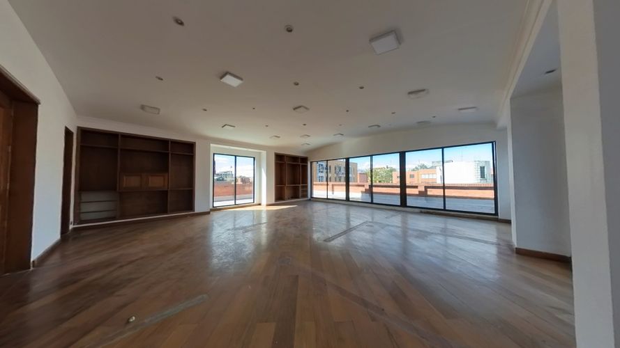 Edificio en  Venta en Chico norte, Bogotá - Miniatura 26