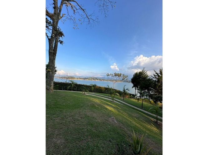 Finca en  Arriendo en Peñol - Miniatura 17