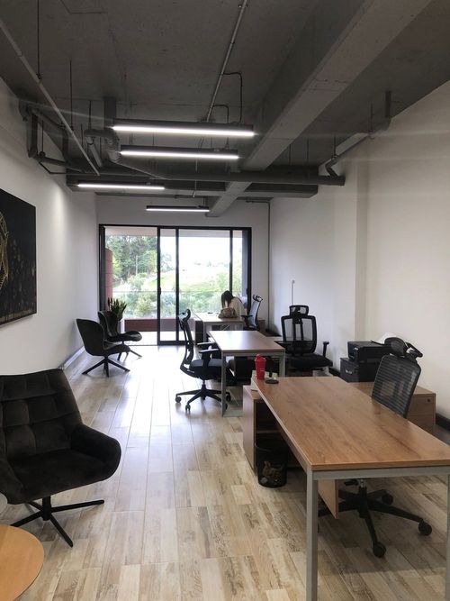 Oficina en  Arriendo en Las Palmas, Envigado - Imagen 1