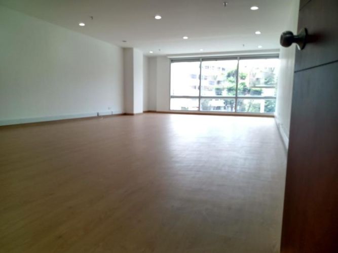 Oficina en  Venta en Santa barbara central, Bogotá - Miniatura 4