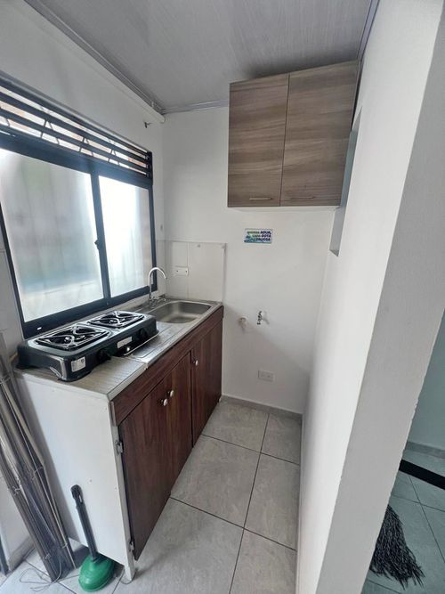 Apartaestudio en  Arriendo en Belén, Medellín - Imagen 1