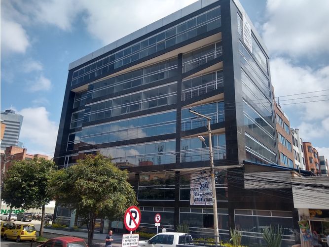 Edificio en  Arriendo en El chico, Bogotá - Miniatura 30