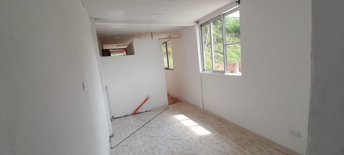 Apartaestudio en arriendo en El arenillo parte, Manizales - Miniatura 10