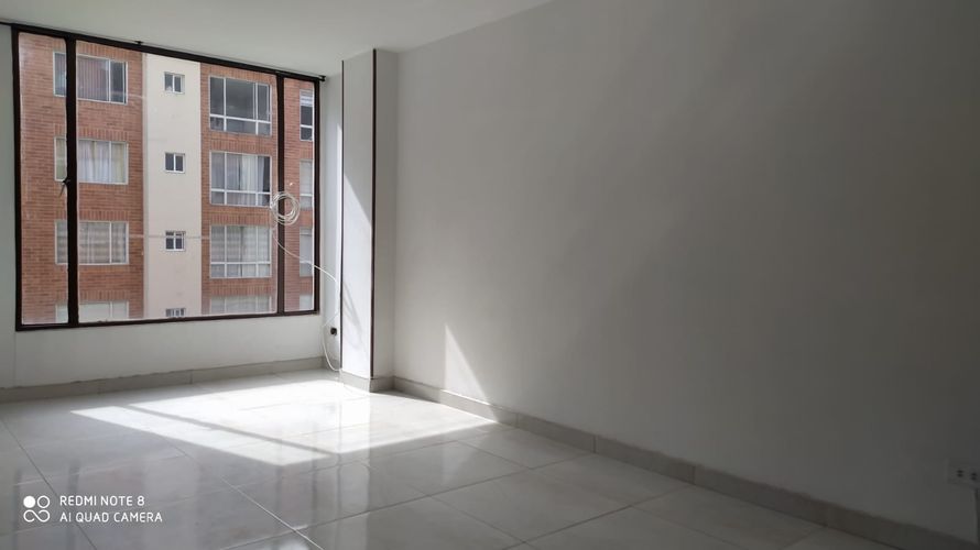 Apartamento en  Venta en Cedritos, Bogotá - Miniatura 2