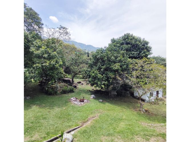 Finca en venta en Barbosa - Miniatura 11