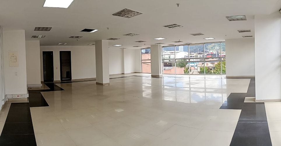 Edificio en  Arriendo en Chico norte, Bogotá - Miniatura 3