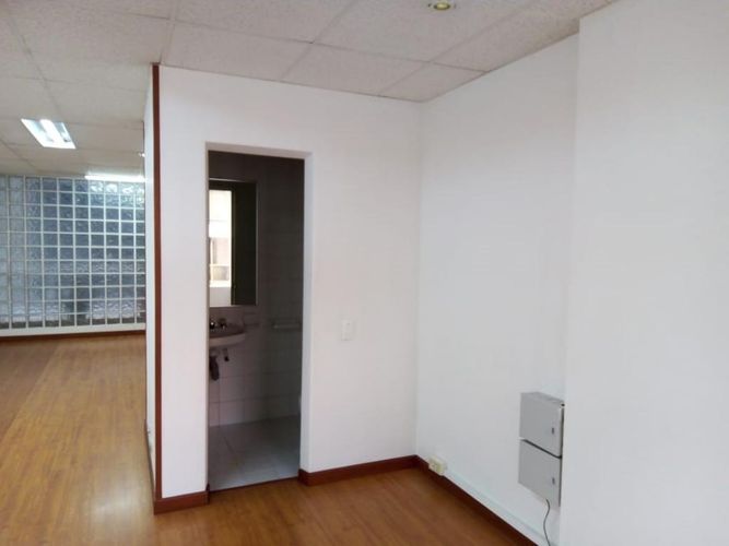 Oficina en venta en Antiguo country, Bogotá - Miniatura 3