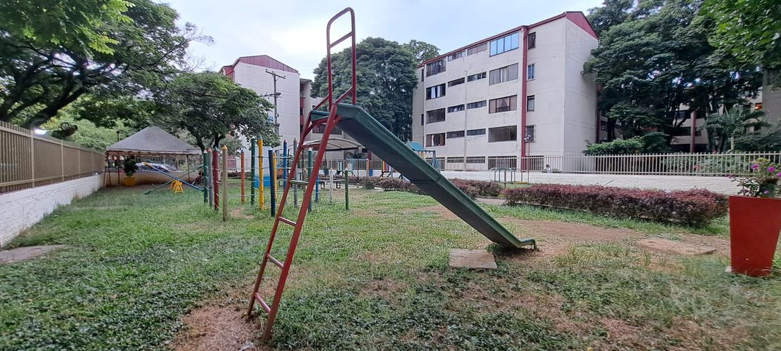 Apartamento en  Venta en El limonar, Cali - Miniatura 17