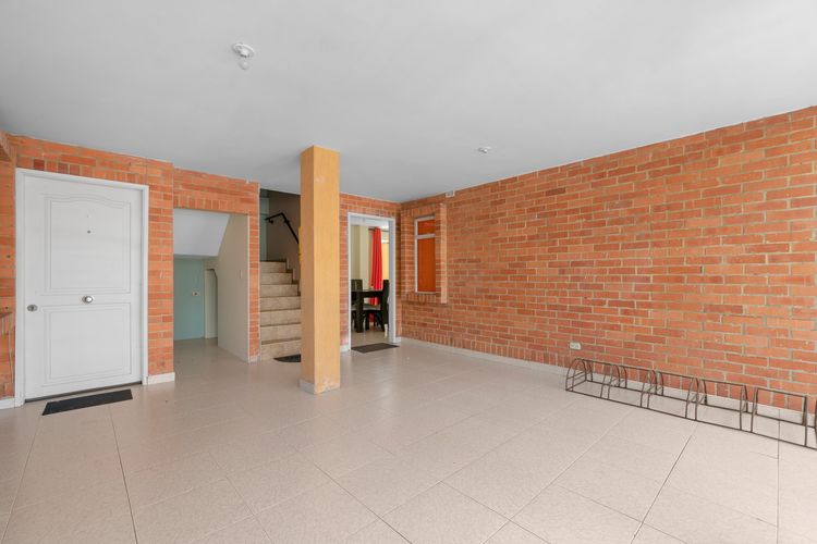 Edificio en  Venta en Camino La Floresta, Chía - Miniatura 2