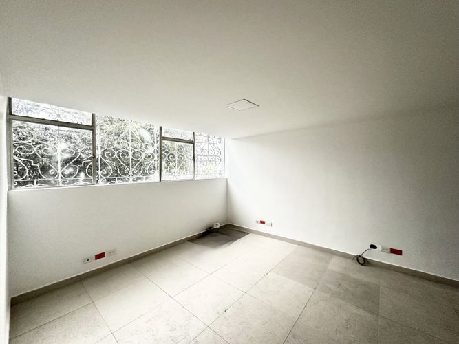 Oficina en  Venta en Alcazares, Bogotá - Miniatura 4