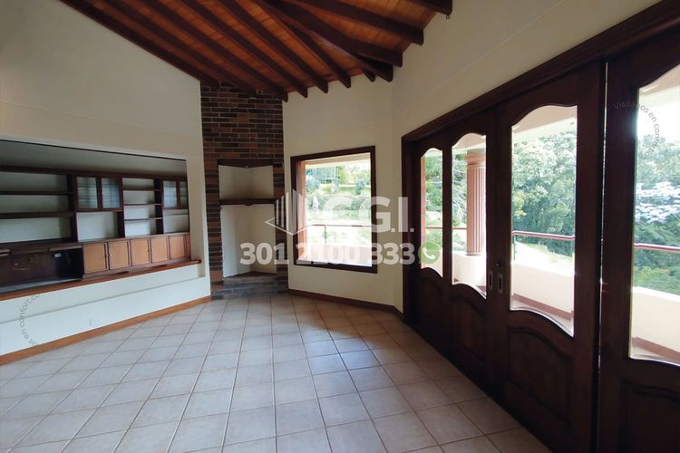 Finca en  Arriendo en Vía Las Palmas, El Retiro - Miniatura 2